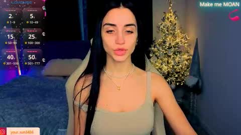 Snapshot of emma_jordan chatting on 12.16.25 Emma online show from 12.16.25