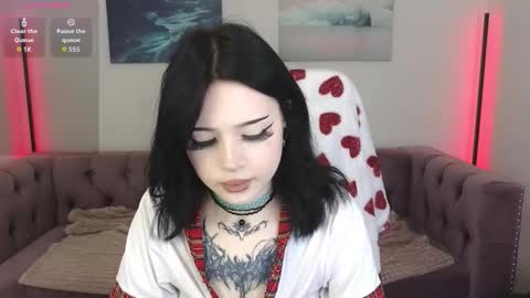 emma_kirks online show from 11.28.25