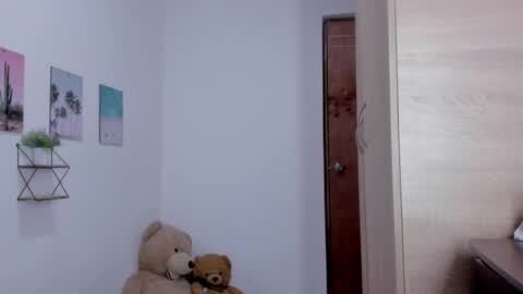 whises lits        online show from 02.22.26