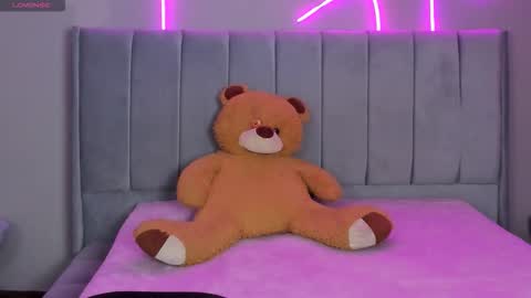 Emma online show from 09.16.25