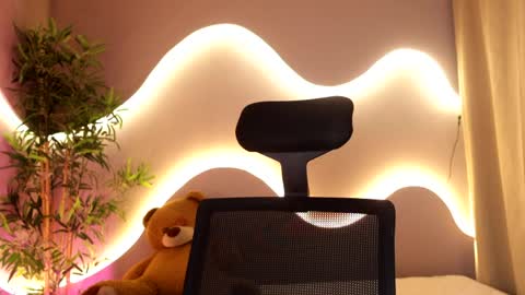 Emma online show from 04.08.26