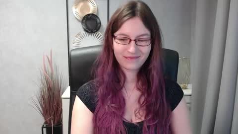 emma online show from 12.29.24