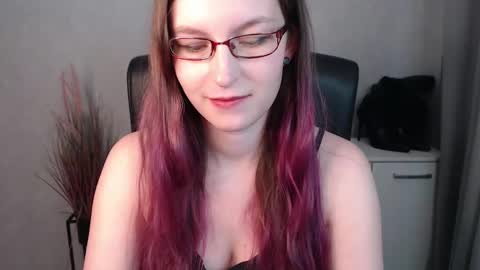 emma online show from 02.04.25