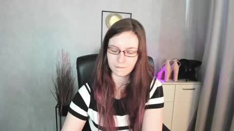 Snapshot of emma_lust94 chatting on 05.11.26 emma online show from 05.11.26