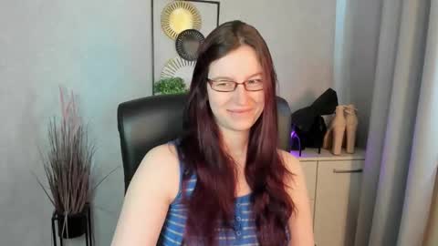 Snapshot of emma_lust94 chatting on 06.01.26 emma online show from 06.01.26