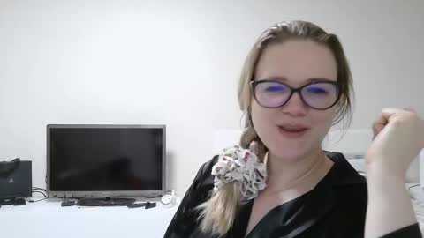 emma_misty_ online show from 02.21.26