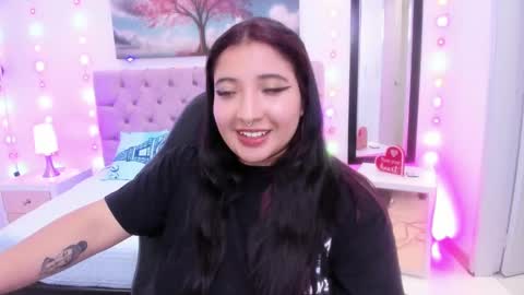 Emma Monserratt online show from 01.19.25