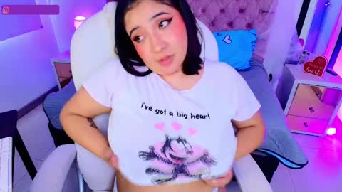 Emma Monserratt online show from 10.21.25