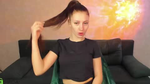 Emma Myer online show from 04.14.26