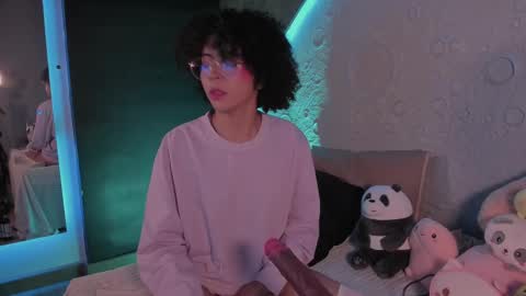     online show from 02.17.25