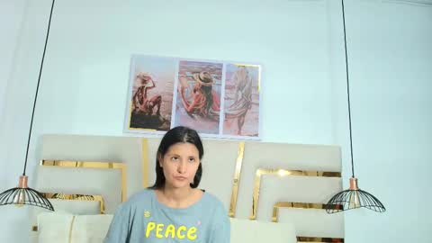 Emma online show from 11.17.25