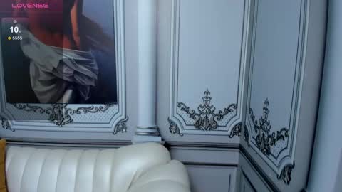 Snapshot of emma_petite4u chatting on 01.30.25 Emma online show from 01.30.25