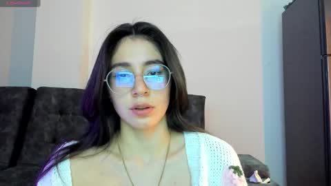 Snapshot of emma_sandovaal chatting on 12.03.24 Emma online show from 12.03.24