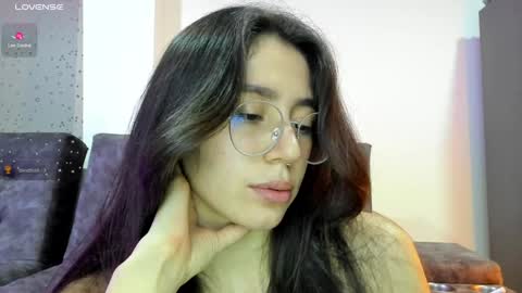 Snapshot of emma_sandovaal chatting on 12.07.24 Emma online show from 12.07.24