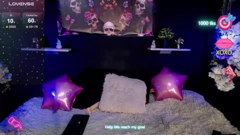 Snapshot of emma_sweethot chatting on 01.07.26 Emma Black online show from 01.07.26