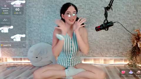 Emma  online show from 01.17.26