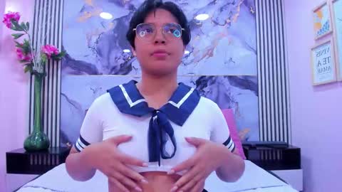 Emma  online show from 10.09.25