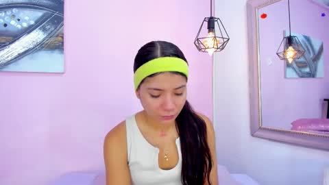 Emma  online show from 11.23.25