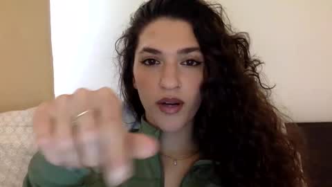 Emma online show from 01.16.25