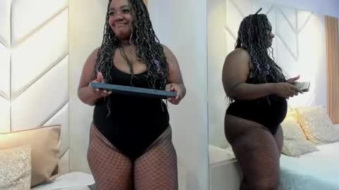 EmmaBrantt  online show from 10.31.25