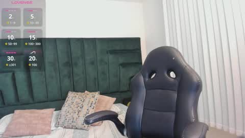 Emma  online show from 11.13.25