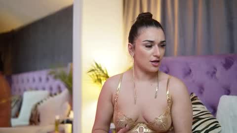  Emma  online show from 10.31.25