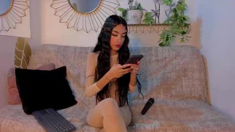 Emma Duque online show from 11.01.25