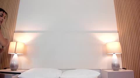 emmaespencer  online show from 03.14.26