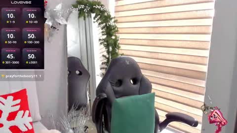  Emma Ferrary  online show from 12.19.25