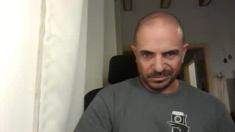 Ariel online show from 01.28.25