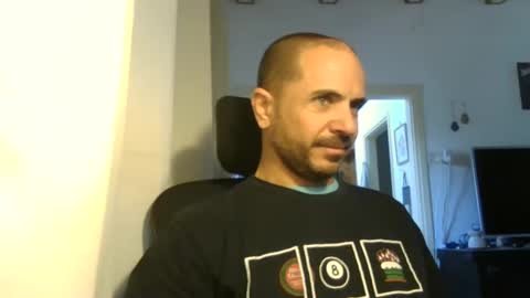 Ariel online show from 02.08.25