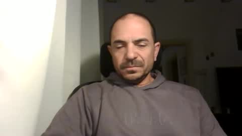 Ariel online show from 02.10.25