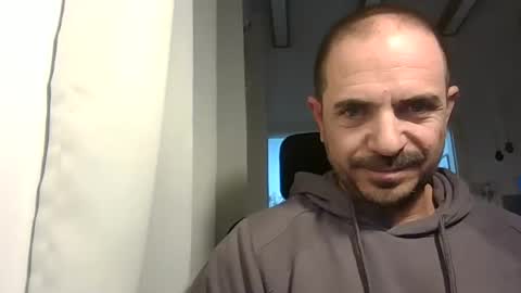 Ariel online show from 02.10.25