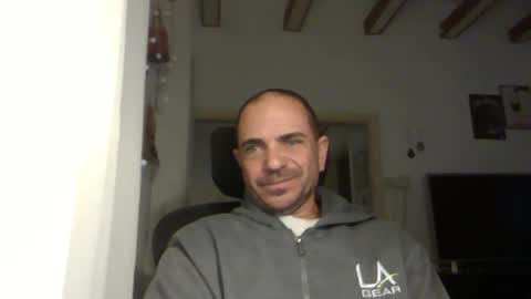 Ariel online show from 03.05.25