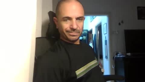 Ariel online show from 11.03.25