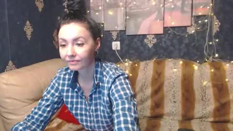 EmmaGoldX online show from 12.15.24