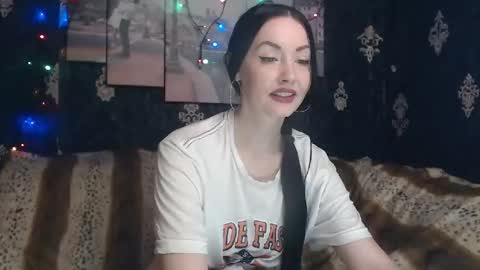 EmmaGoldX online show from 02.19.25