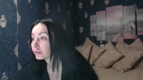 EmmaGoldX online show from 01.06.26