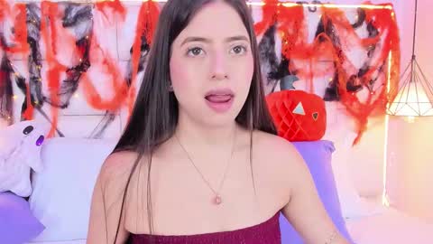 Emma  online show from 10.17.25