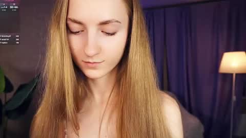 Snapshot of emmalaflame chatting on 01.25.25 Emma day Wendy night online show from 01.25.25