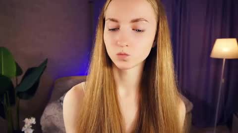 Snapshot of emmalaflame chatting on 01.25.25 Emma day Wendy night online show from 01.25.25