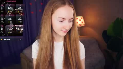 Snapshot of emmalaflame chatting on 02.24.25 Emma day Wendy night online show from 02.24.25