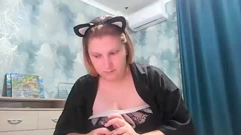 Snapshot of emmamelody944534 chatting on 09.20.25 emmamelody online show from 09.20.25