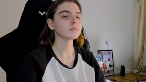 Emma online show from 01.31.25