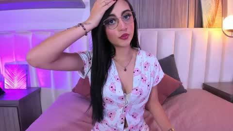 Emma online show from 04.16.26