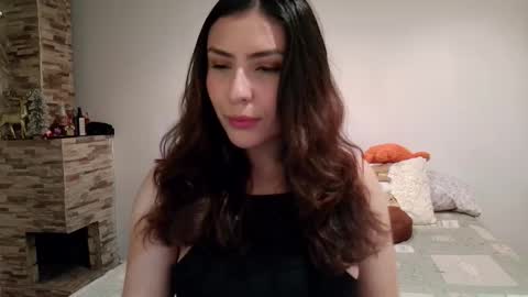 Snapshot of emmasogood chatting on 12.16.25 Emmasogood online show from 12.16.25