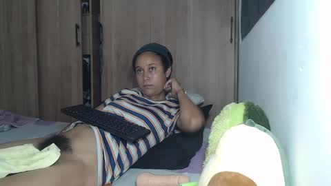 Snapshot of emmasweet95 chatting on 12.29.24 emmasweet95 online show from 12.29.24