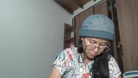 Snapshot of emmasweet95 chatting on 01.23.25 emmasweet95 online show from 01.23.25