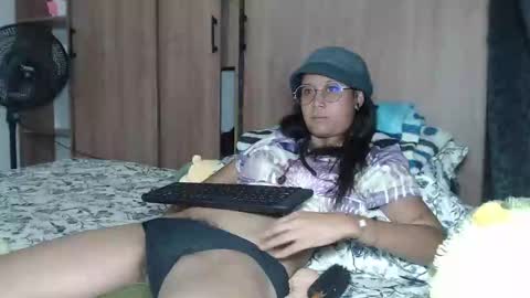 Snapshot of emmasweet95 chatting on 01.25.25 emmasweet95 online show from 01.25.25