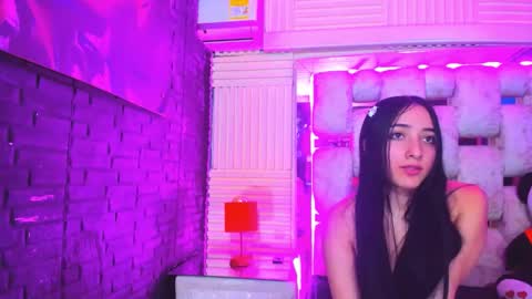 Emma online show from 05.16.26